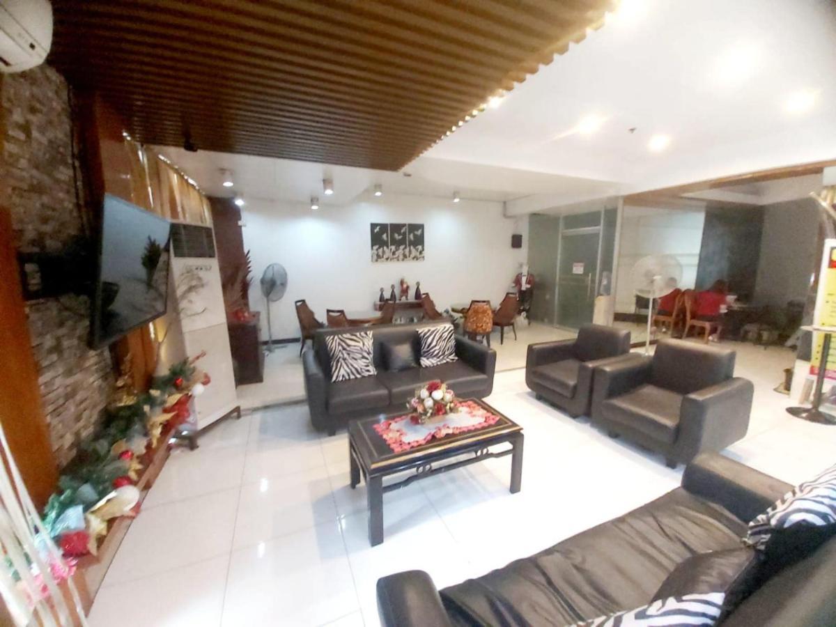 Cosmo Hotel Espana Near Ust Manila Exteriér fotografie