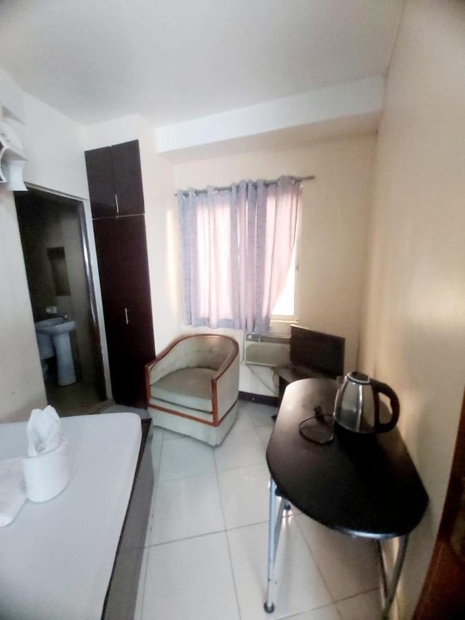 Cosmo Hotel Espana Near Ust Manila Exteriér fotografie